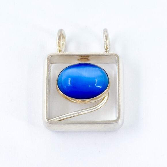 Vintage Sterling Silver 925 Dyed Blue Cat's Eye Geometric Pendant - Picture 2 of 7